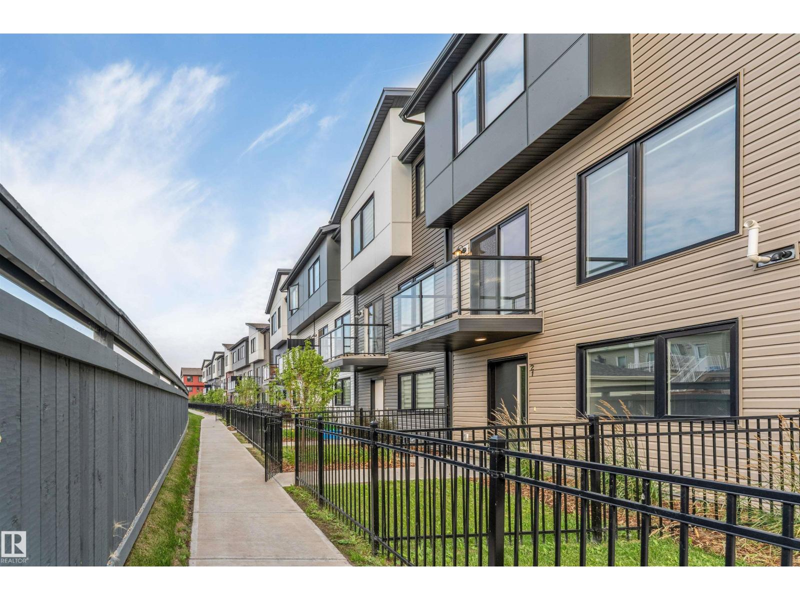 #21 11910 35 Av SW photo 3 — MLS® E4505495