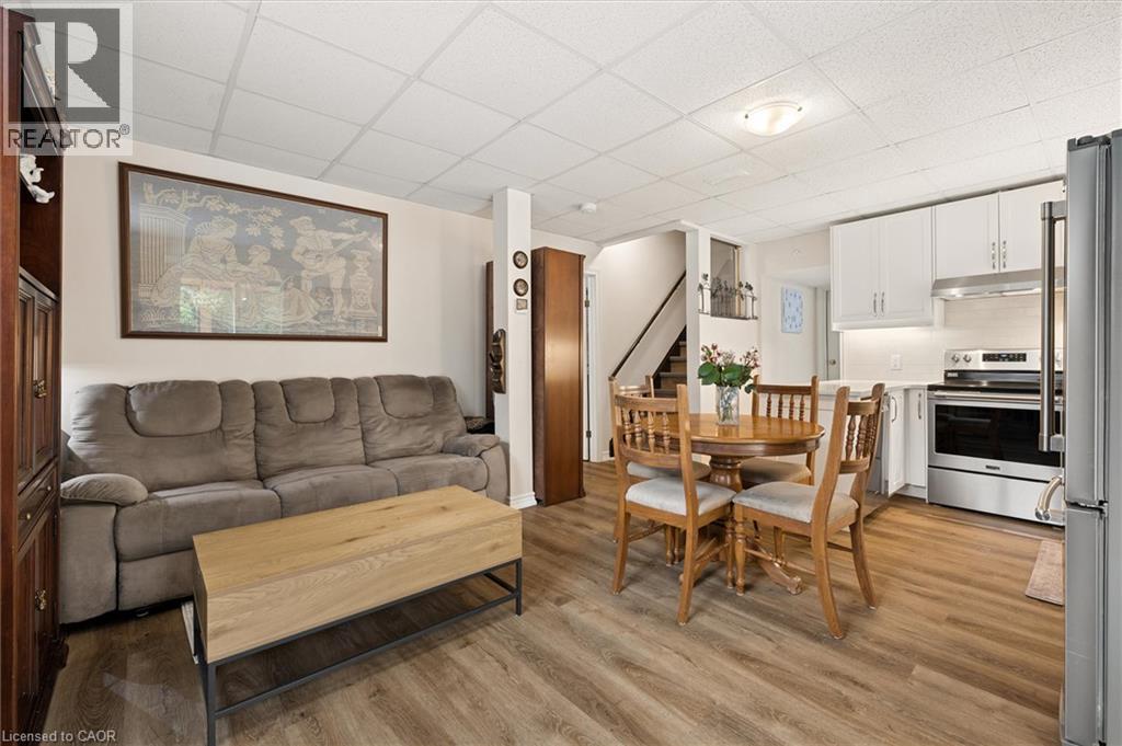 8 PERIN Place - Image 19