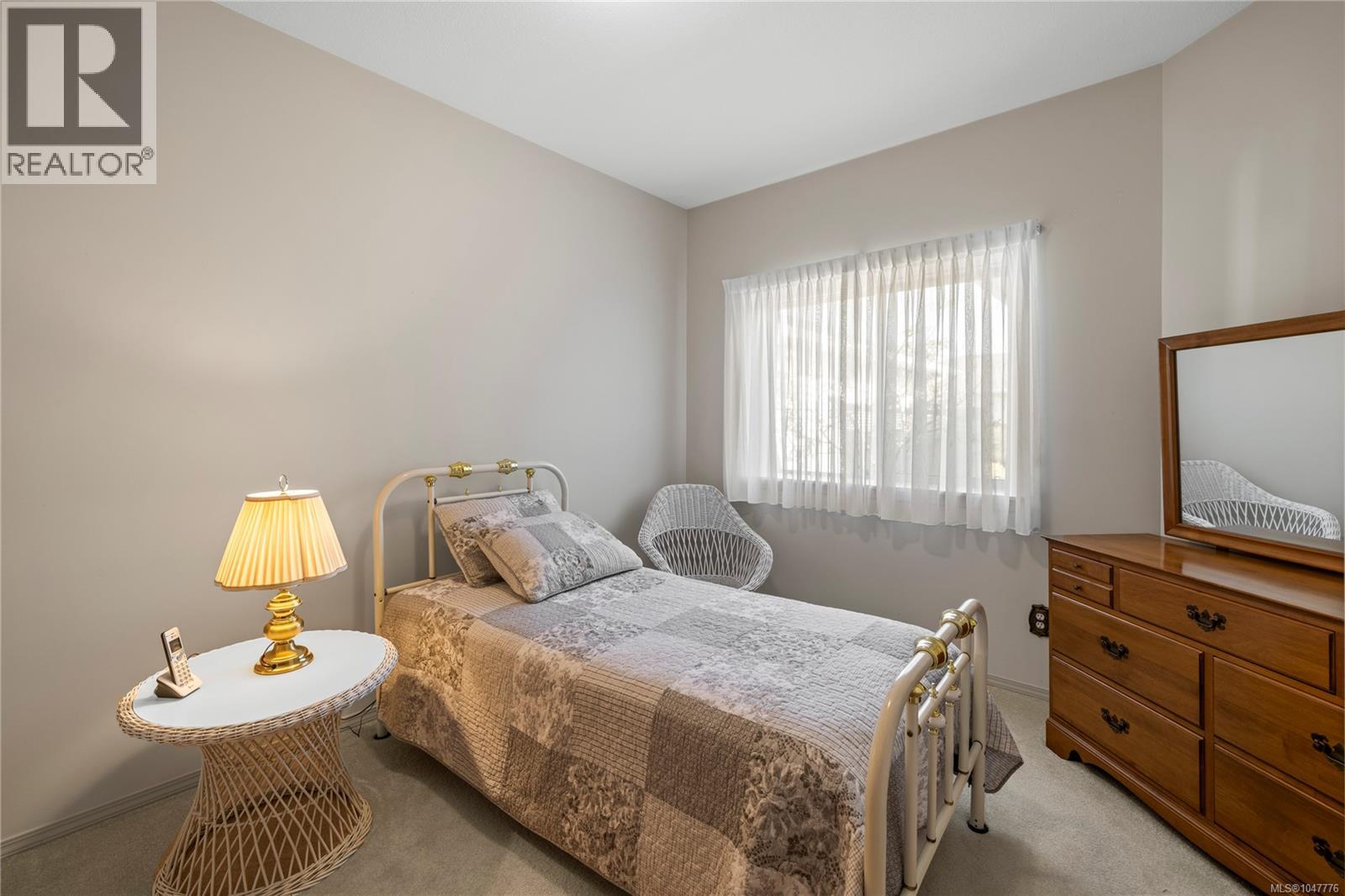 128 Ocean Walk Dr - Image 11