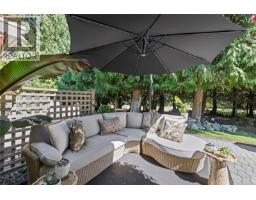 860 Lakes Blvd, French Creek, BC V9P2P8 Photo 39