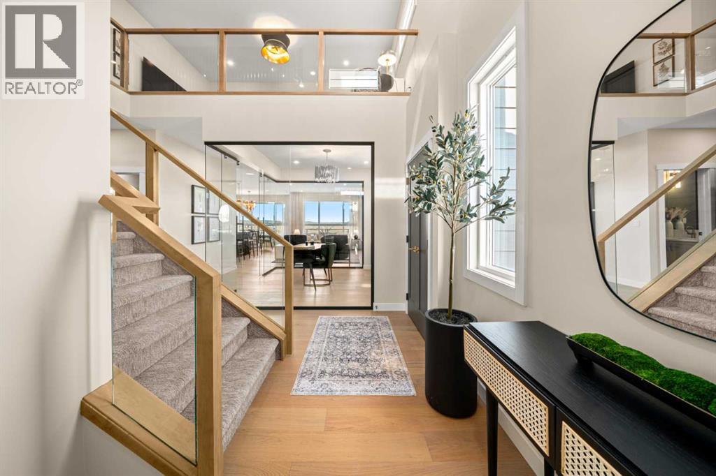 137 Wolf Hollow Villas SE, Wolf Willow, Calgary photo 3
