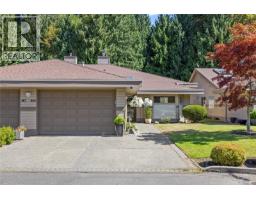 860 Lakes Blvd, French Creek, BC V9P2P8 Photo 52
