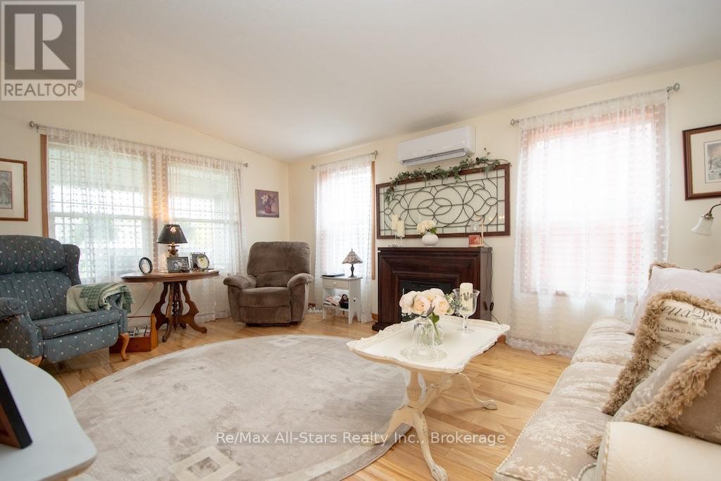51 CREEKSIDE CIRCLE - Image 10