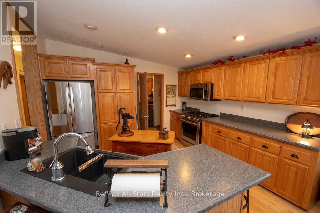 51 CREEKSIDE CIRCLE - 20