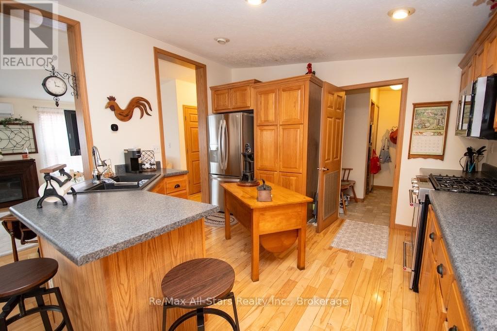51 CREEKSIDE CIRCLE - 21