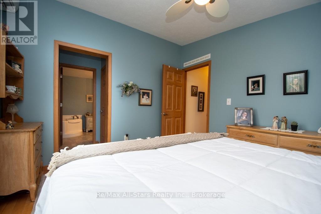 51 CREEKSIDE CIRCLE - Image 28