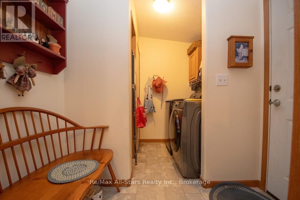 51 CREEKSIDE CIRCLE - Image 35