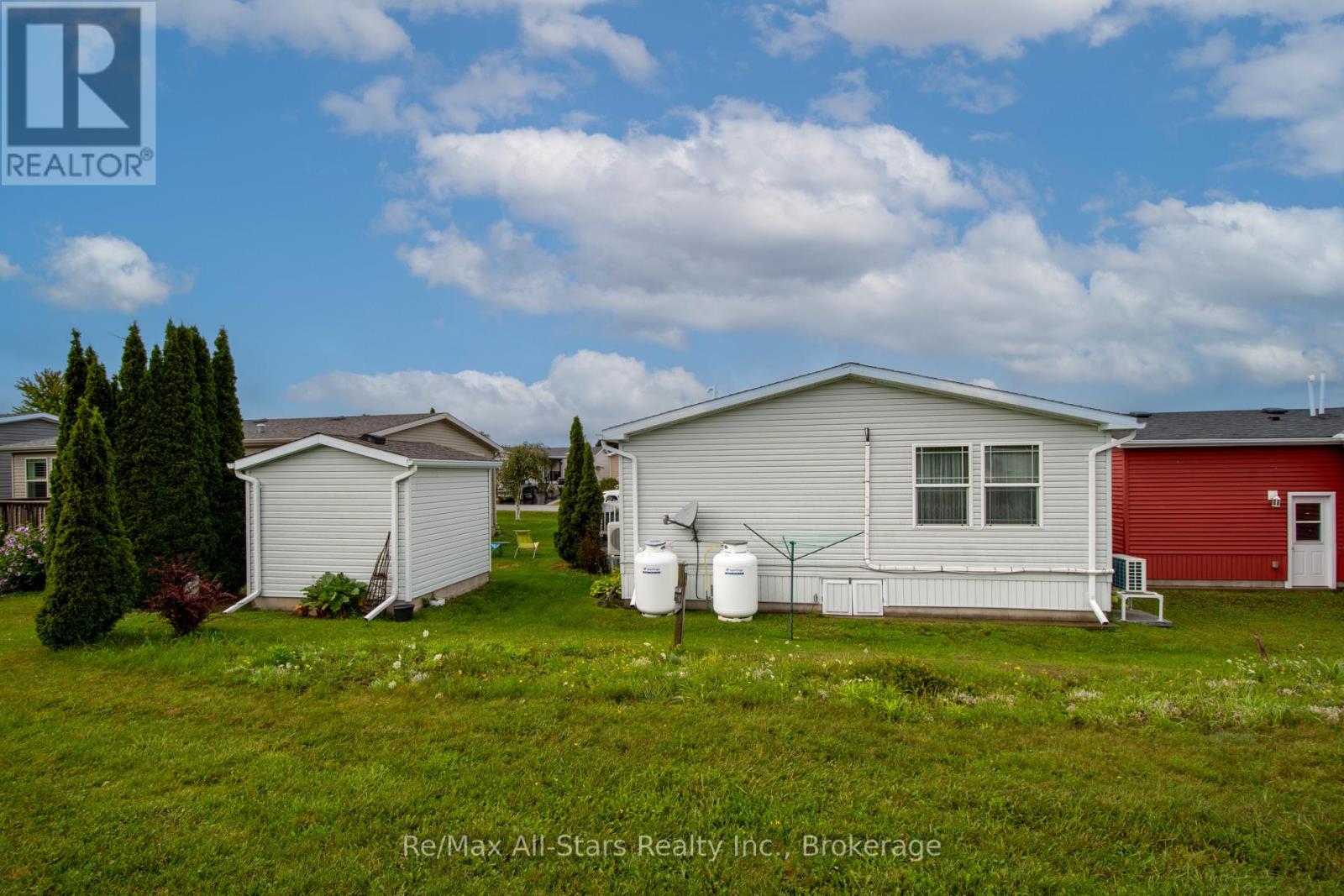 51 CREEKSIDE CIRCLE - Image 37