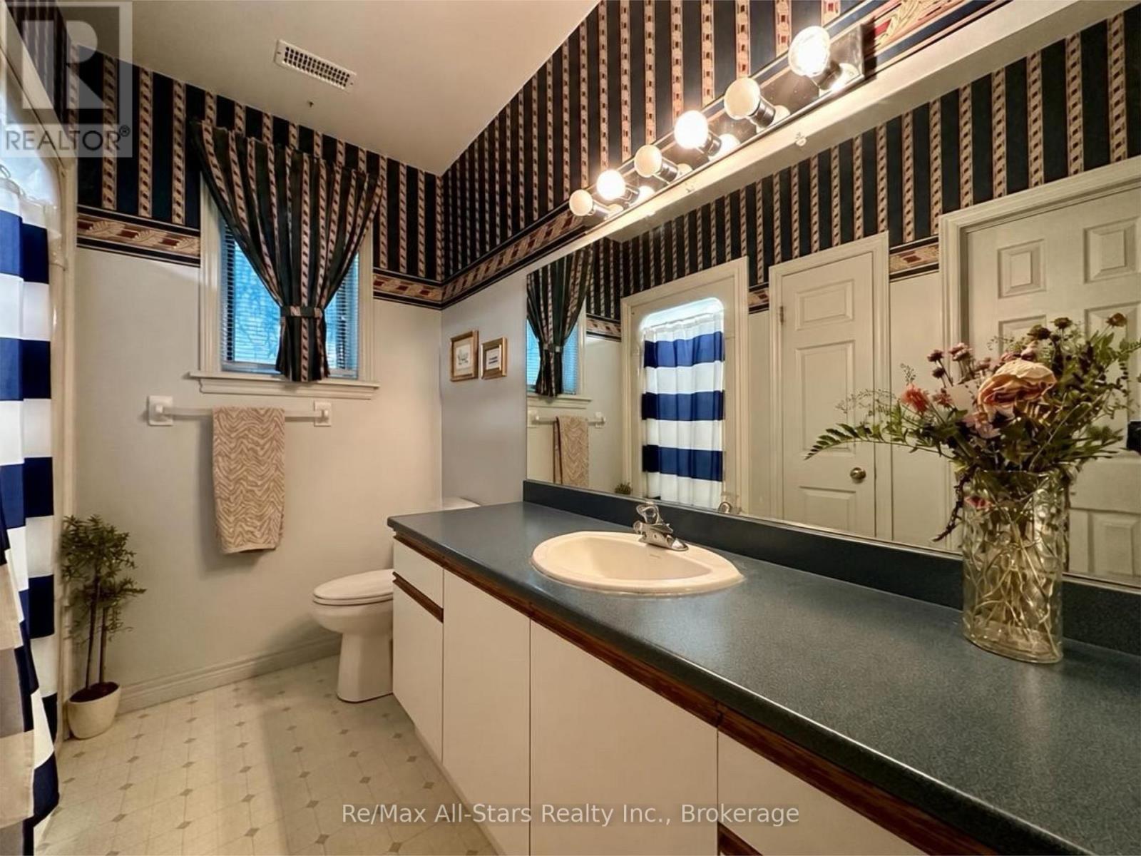 3 GOVERNORS DRIVE - Image 26