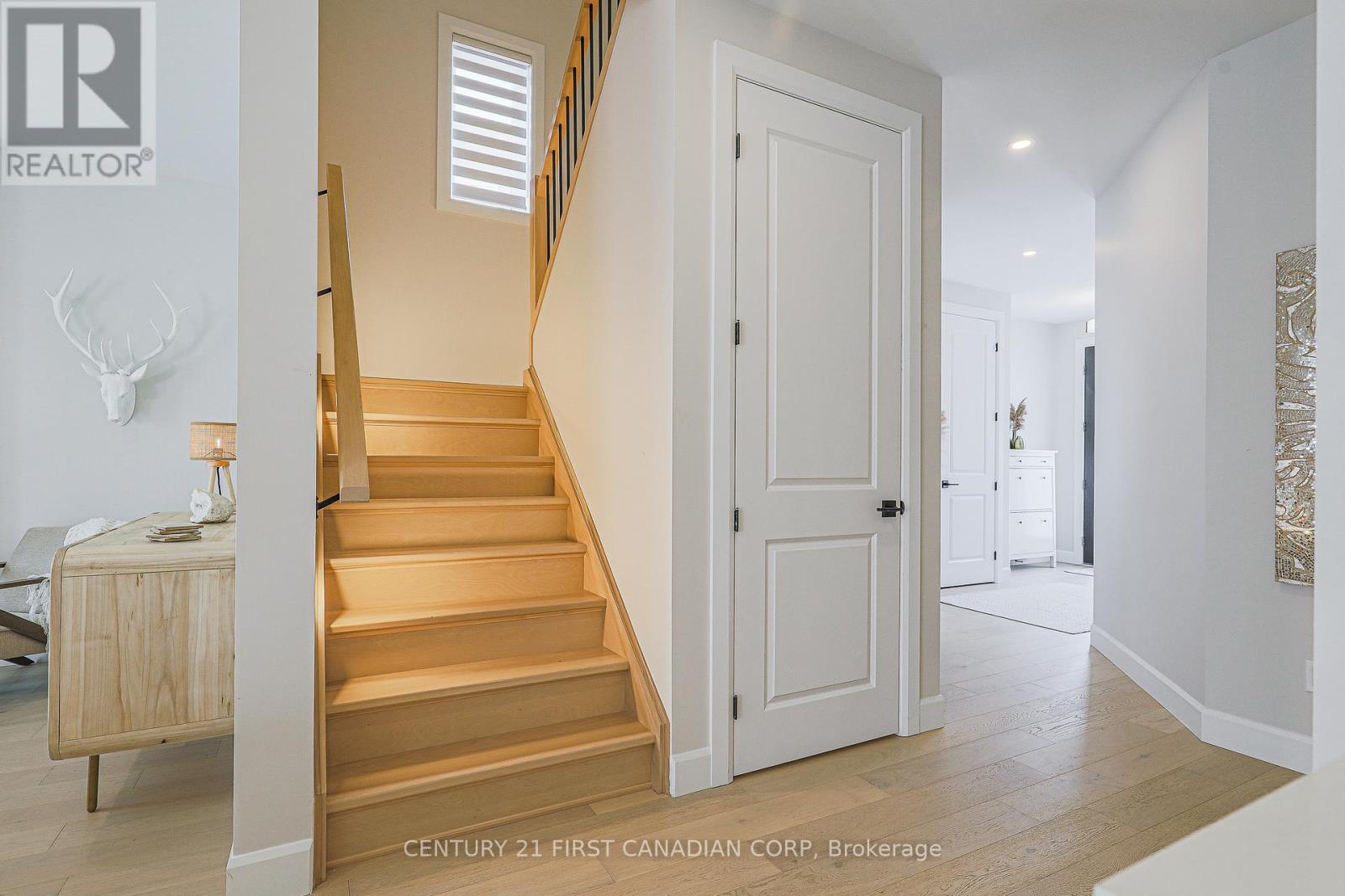 3436 EMILYCARR LANE - Image 7