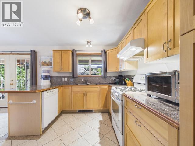 5072 PROSPECT STREET - 4