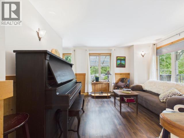5072 PROSPECT STREET - 24