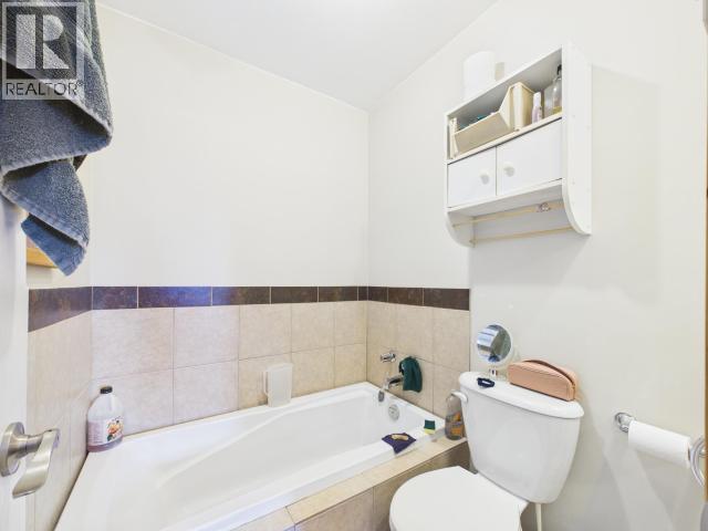 5072 PROSPECT STREET - 35