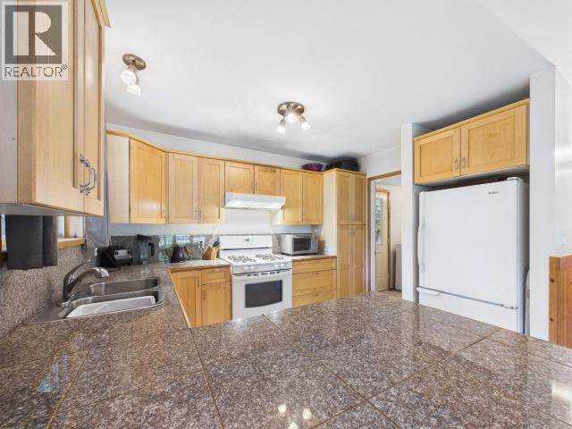 5072 PROSPECT STREET - 27