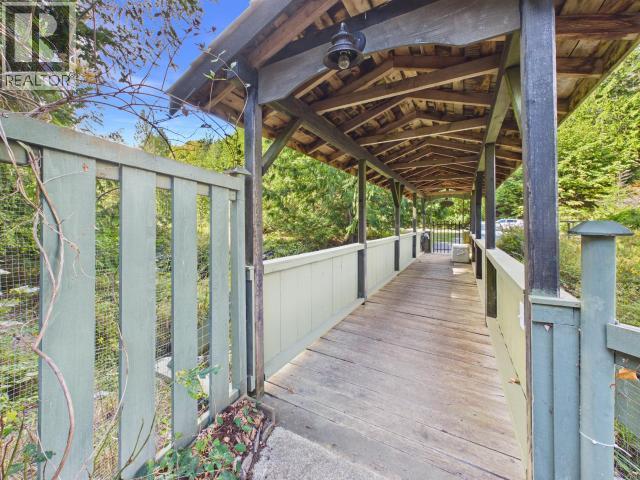 5072 PROSPECT STREET - 52