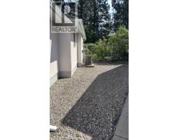 2230 Selkirk Place, Grand Forks, BC V0H1H0 Photo 23