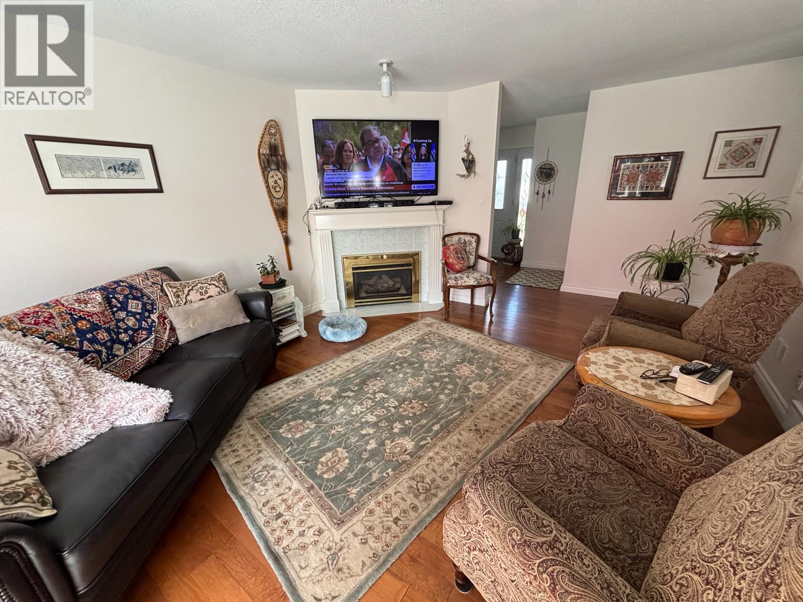 2230 Selkirk Place - Image 7
