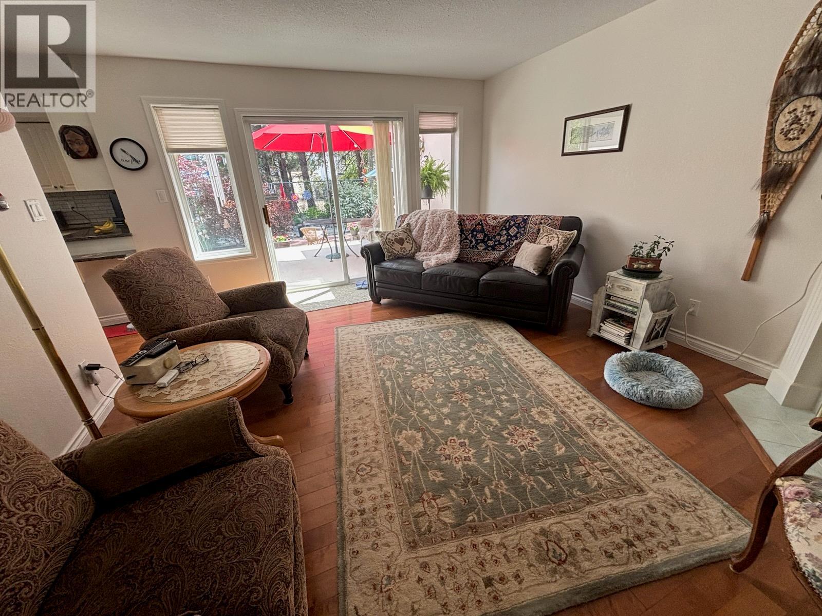 2230 Selkirk Place - 8