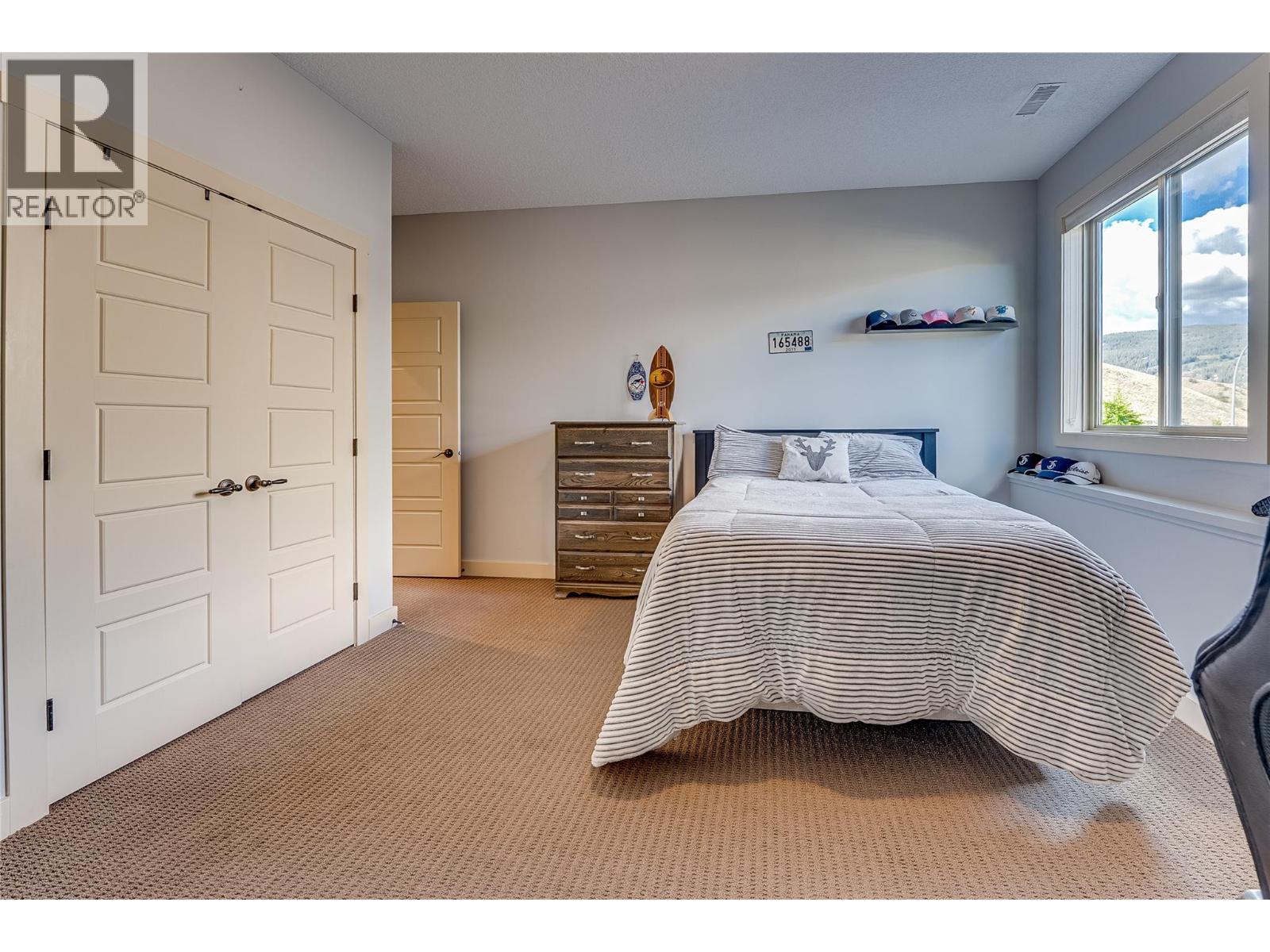 582 Mt. Ida Drive - Image 33