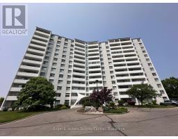 502 - 15 TOWERING HEIGHTS BOULEVARD