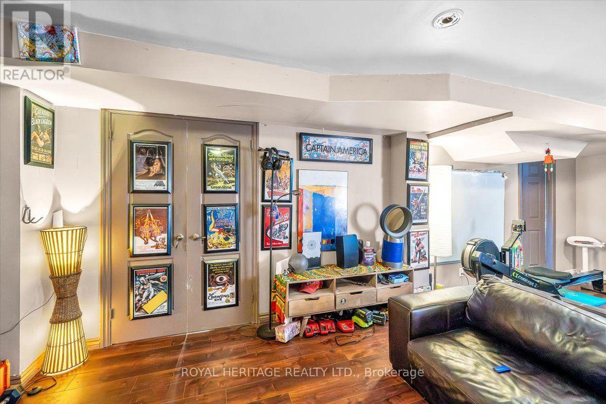 828 WILDFLOWER COURT - 34