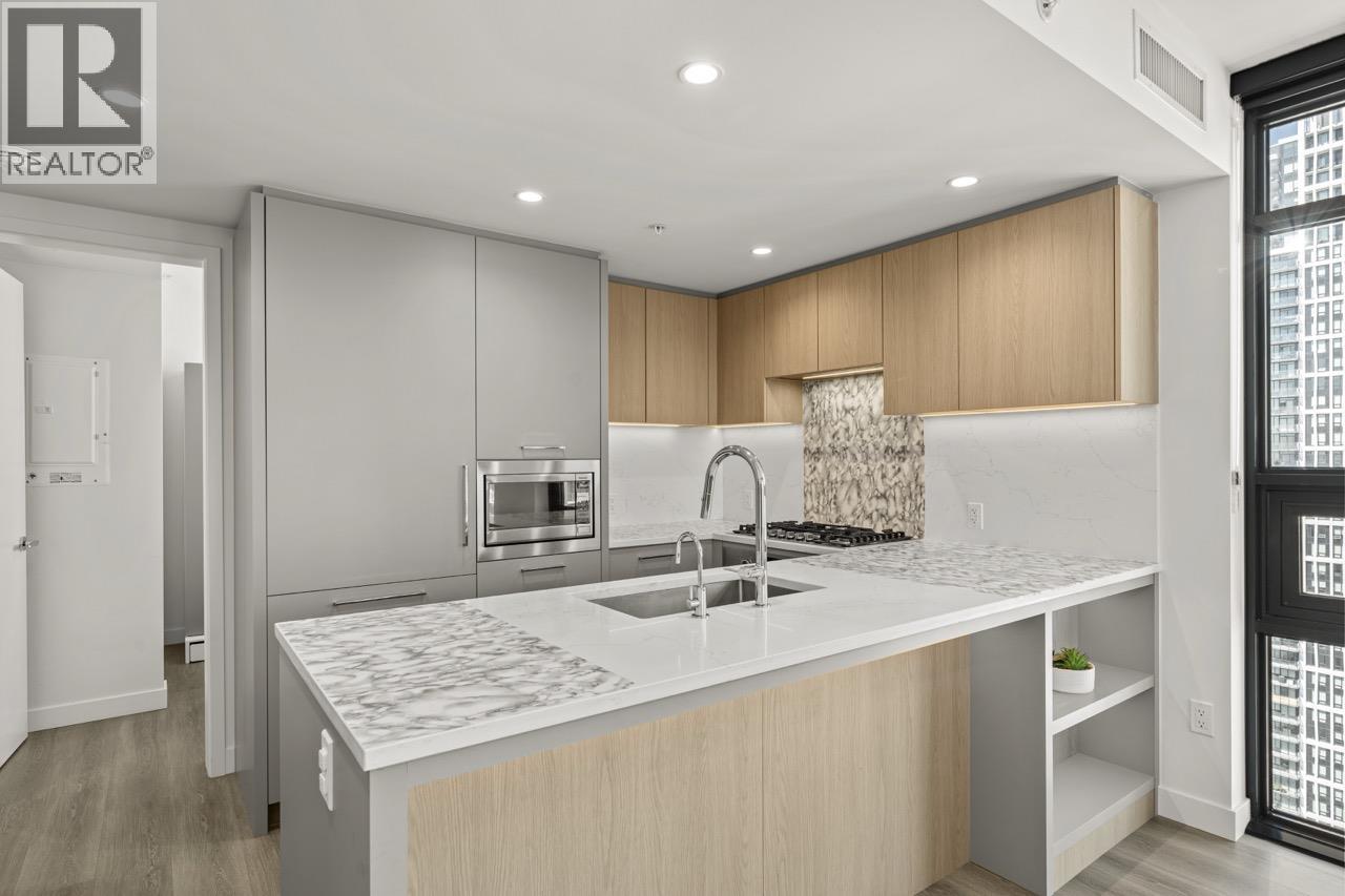 2404 6608 SUSSEX AVENUE, Burnaby