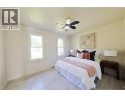 Bedroom - 898 Grandview Avenue, Sarnia, ON N7V3X2 Photo 7