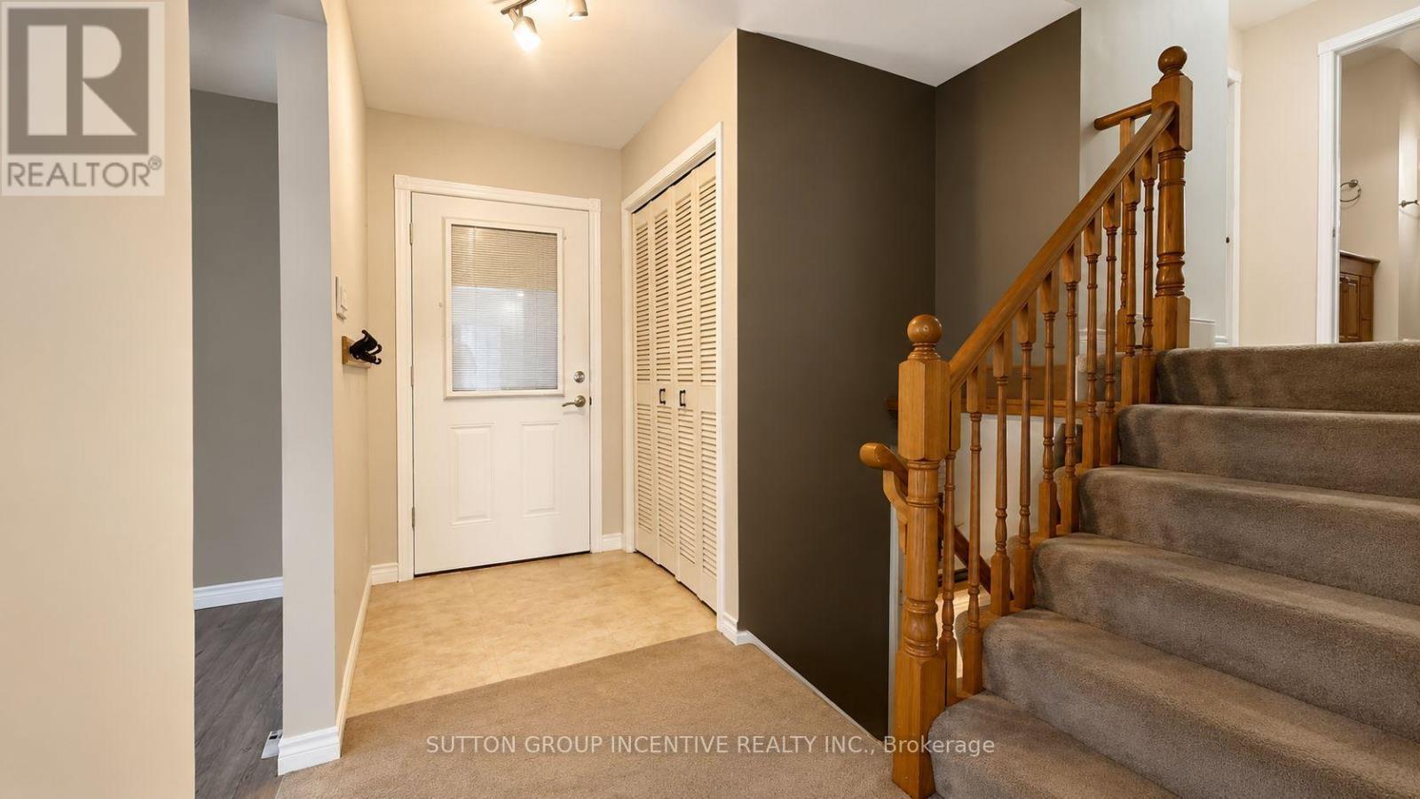 35 DAVIES CRESCENT - Image 4