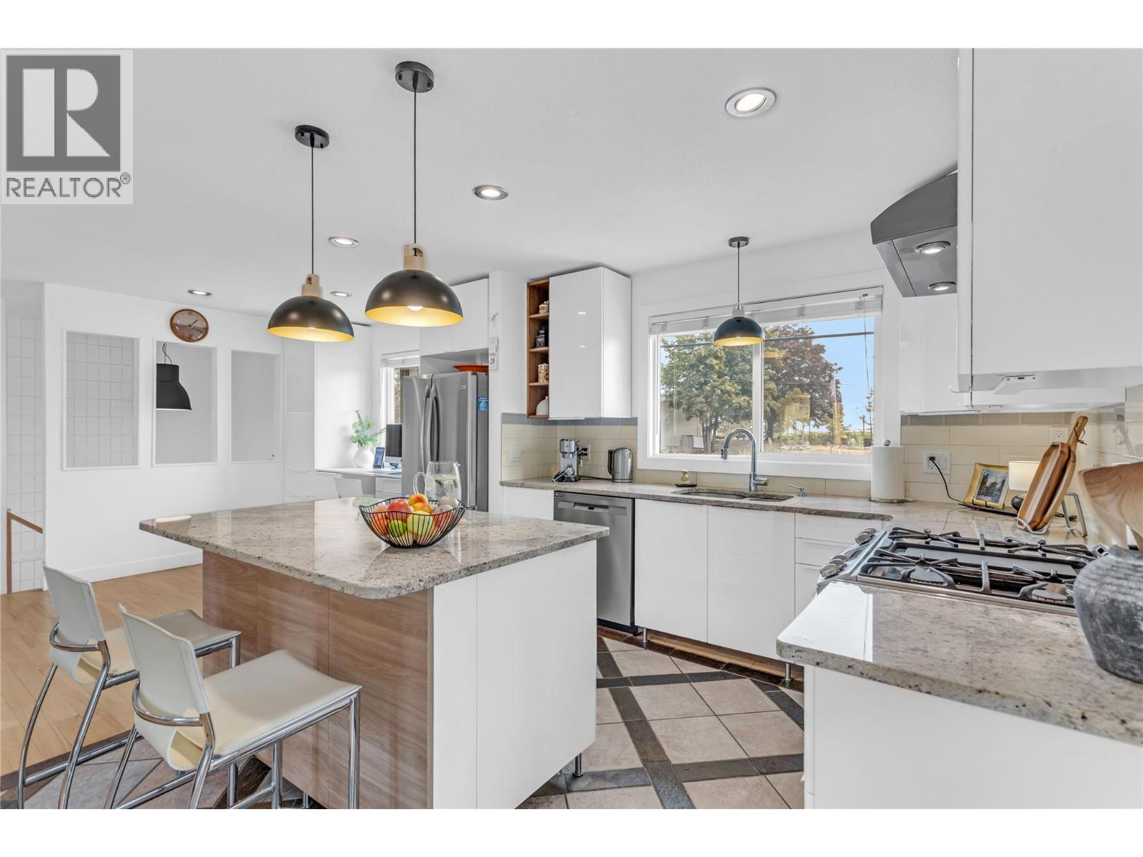  2232 Witt Road, West Kelowna