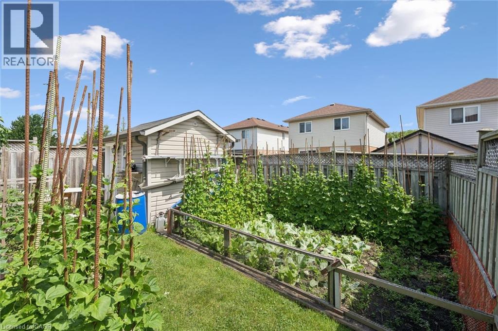 86 BRIDLEWREATH Street - 29