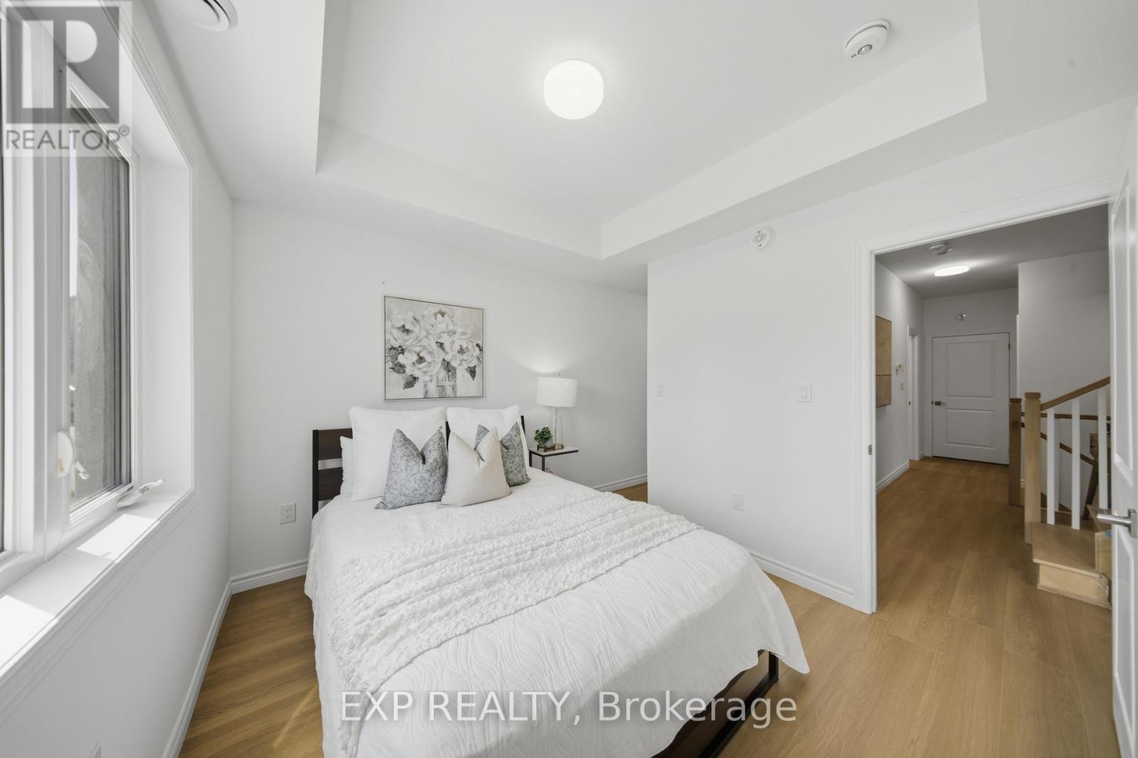 #10 2 SLESSOR BOULEVARD - Image 28