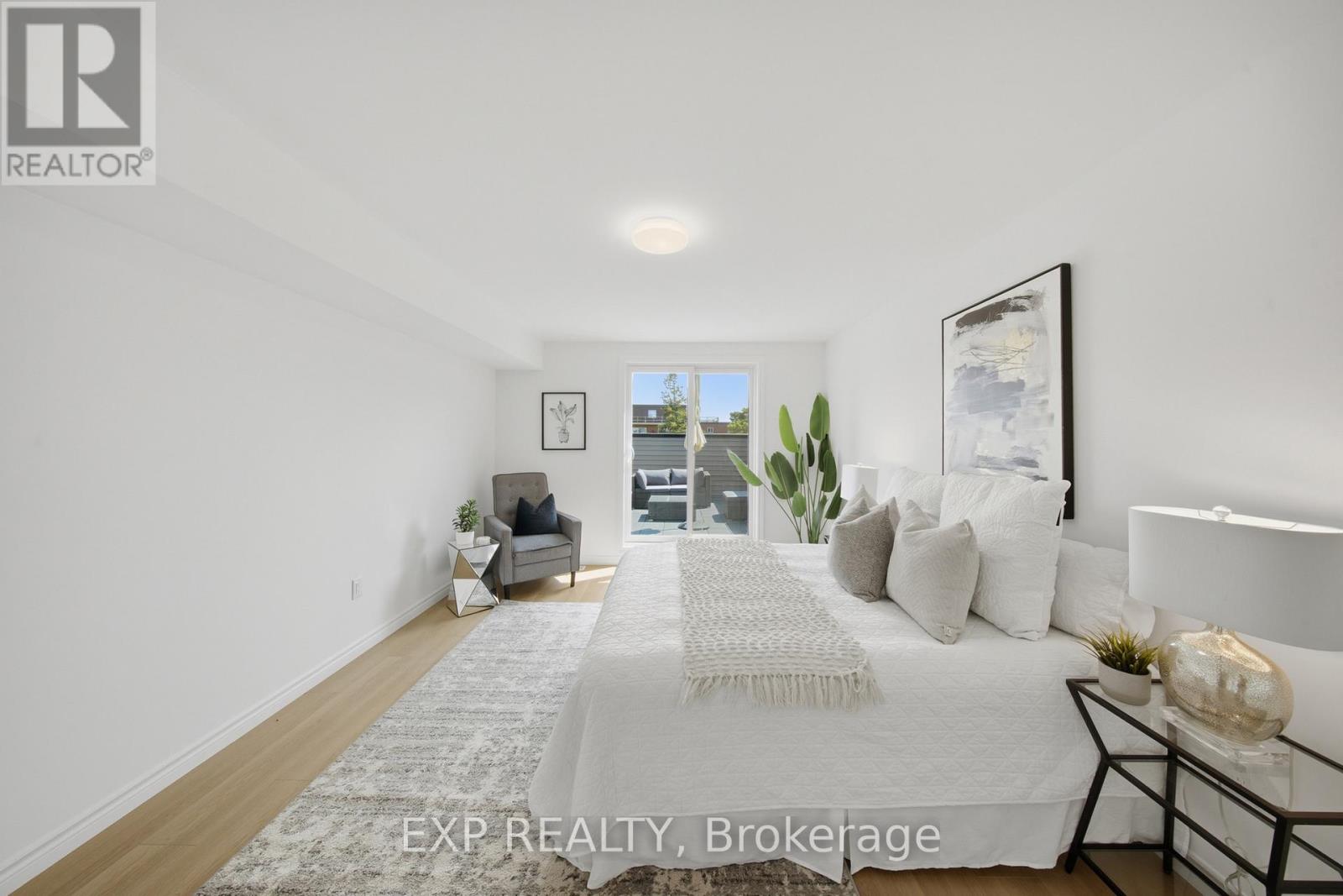 #10 2 SLESSOR BOULEVARD - Image 33