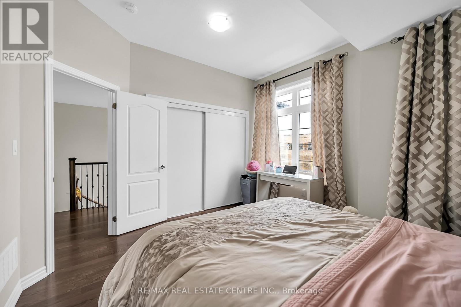 198 WHITHORN CRESCENT - 36