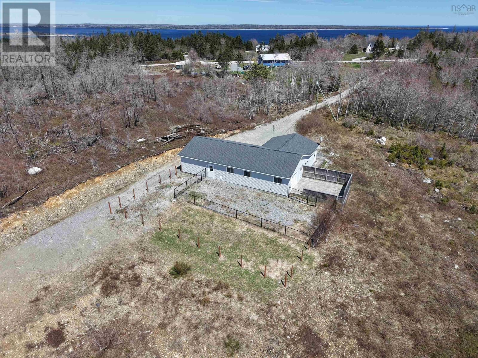 Property 29 of 38 of 128 Beach Road