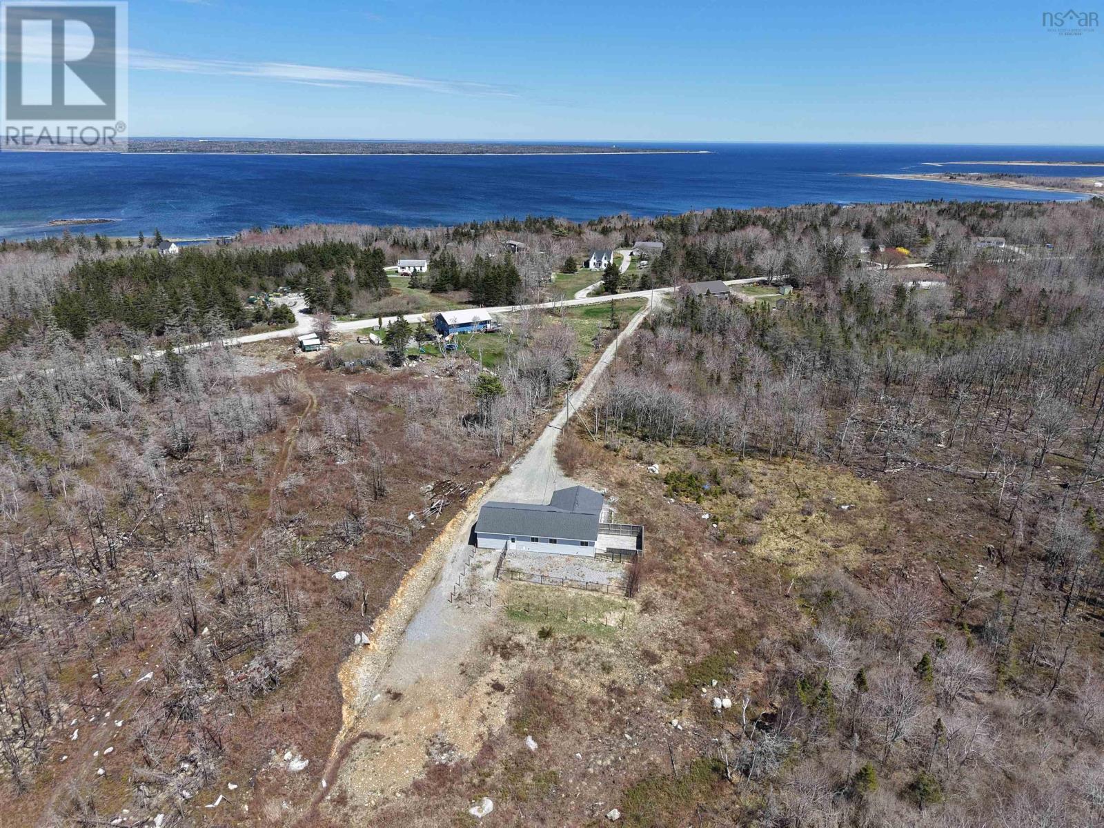Property 36 of 38 of 128 Beach Road