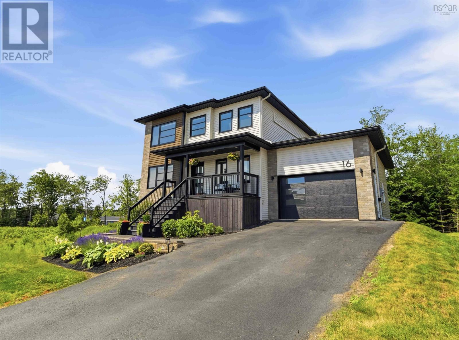 16 Hamilton Drive - 1