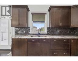 4pc Bathroom - 17 Viceroy Crescent, Olds, AB T4H0C4 Photo 7