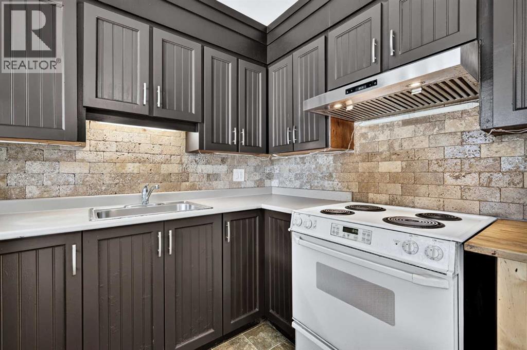 2018 Cottonwood Crescent SE - Image 13