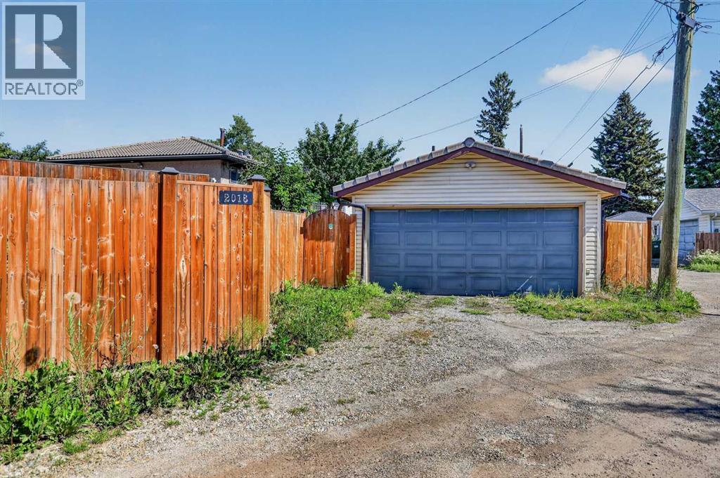2018 Cottonwood Crescent SE - Image 35