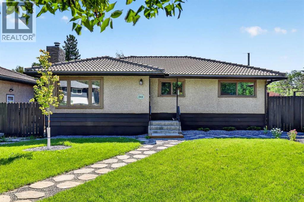 2018 Cottonwood Crescent SE
