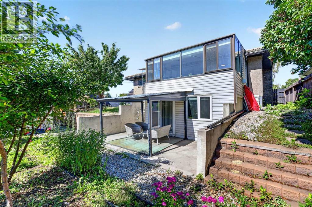 2018 Cottonwood Crescent SE - Image 37