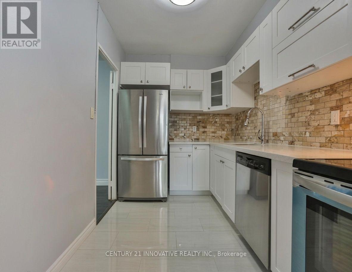 #609 1 MASSEY SQUARE - Image 17