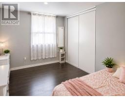 609 - 1 Massey Square, Toronto, ON M4C5L4 Photo 9