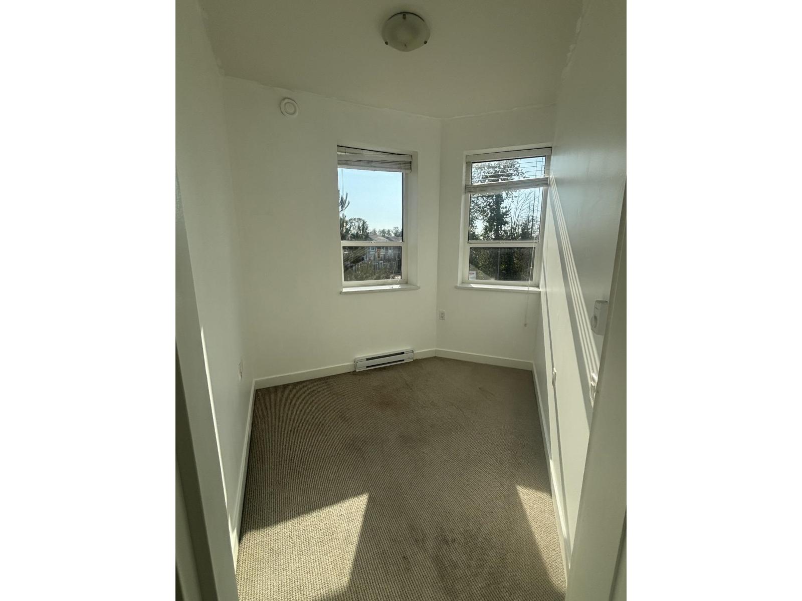 301 20829 77A AVENUE, Langley
