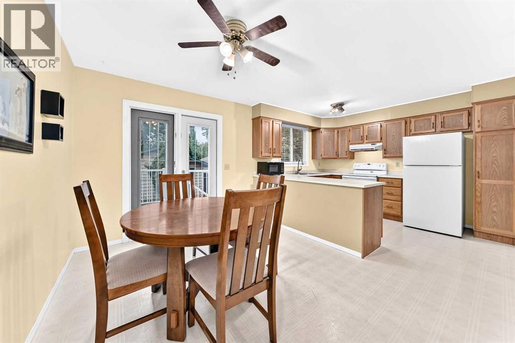 4008 46 Street SW, Glamorgan, Calgary photo 5