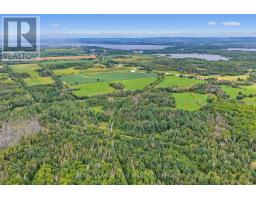 000 Greenwood Road, Laurentian Valley, ON K8A6W3 Photo 6