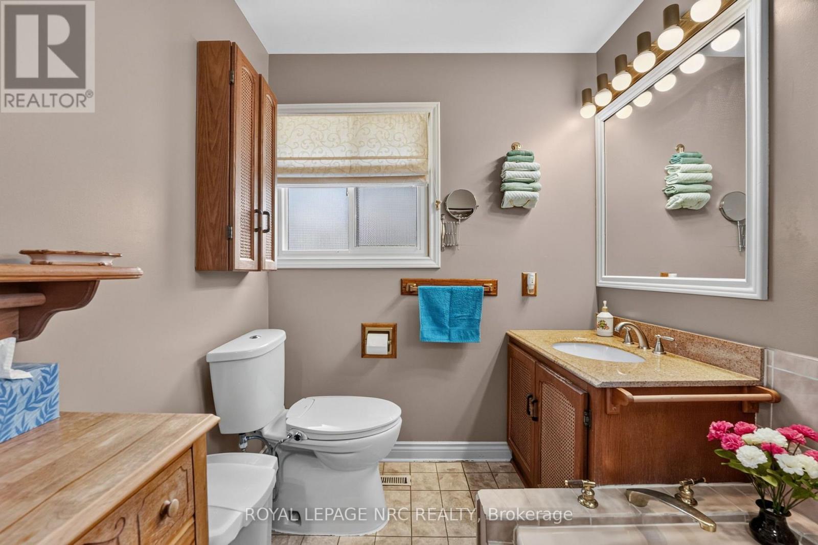 930 EDGEMERE ROAD - Image 13