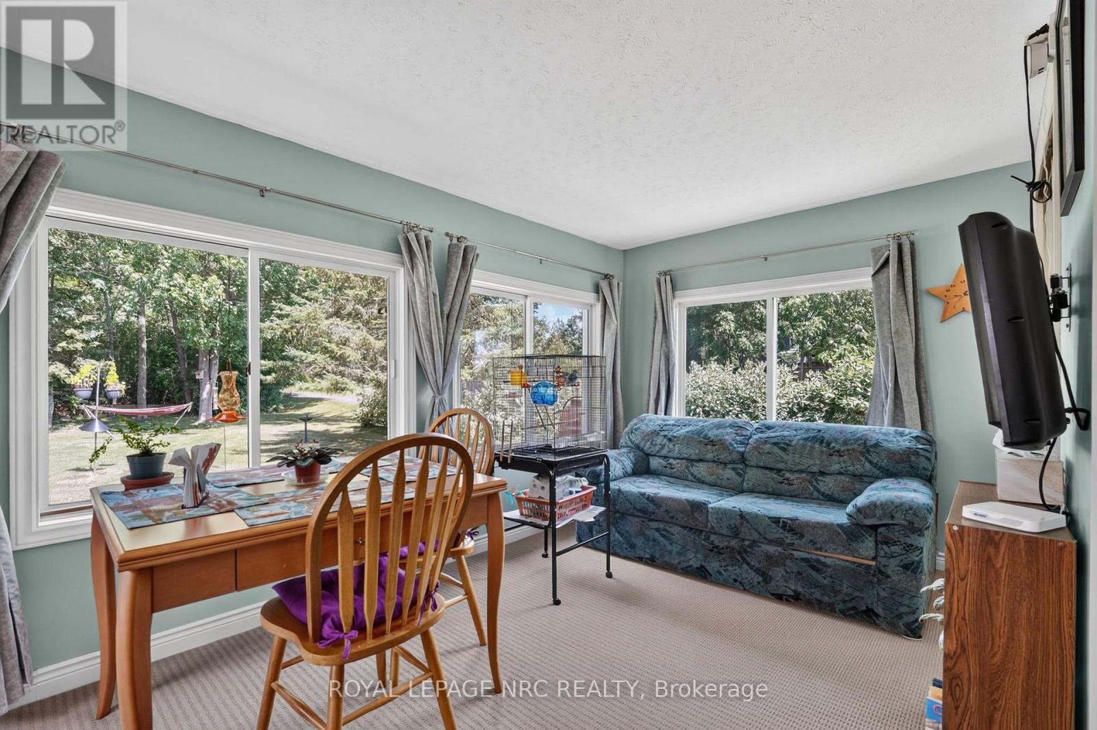 930 EDGEMERE ROAD - Image 26