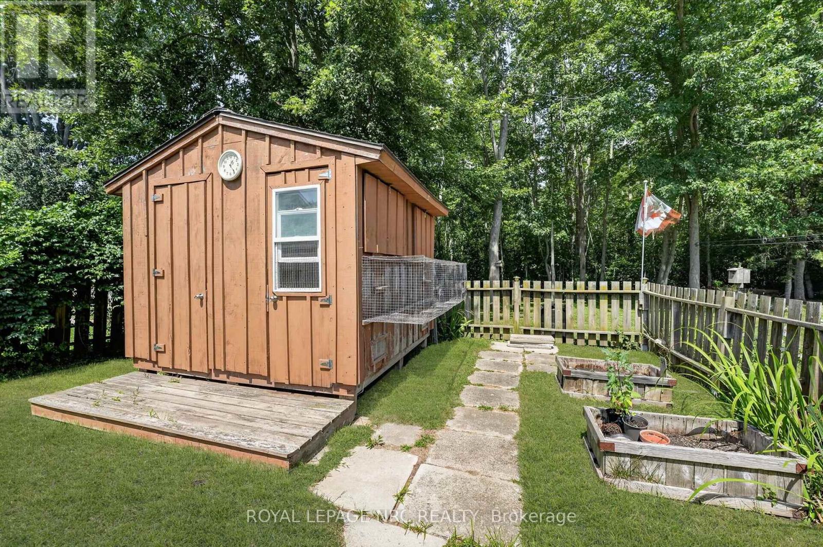 930 EDGEMERE ROAD - Image 42