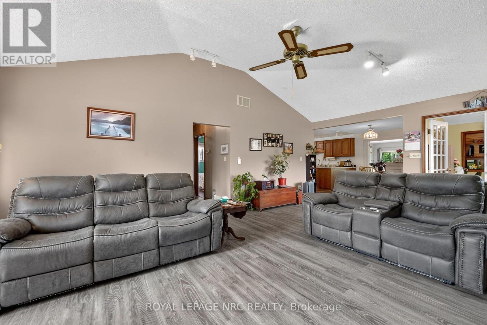 930 EDGEMERE ROAD - Image 7